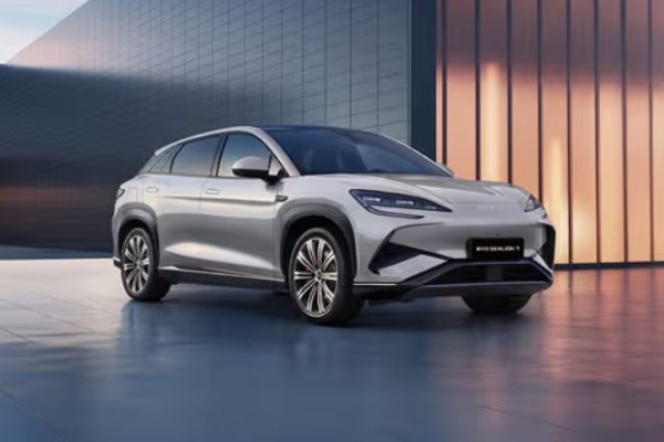 BYD Sealion 7